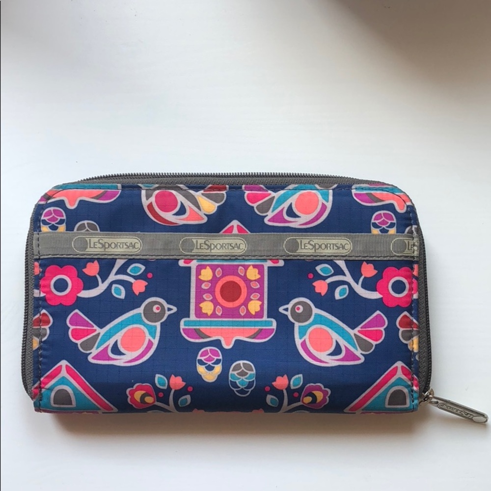 Gently Used LeSportsac wallet- Multicolored